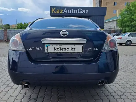 Nissan Altima 2010 года за 5 200 000 тг. в Астана – фото 4