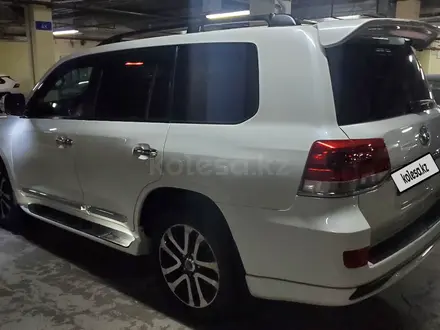 Toyota Land Cruiser 2014 года за 24 500 000 тг. в Астана – фото 3