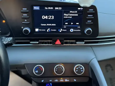 Hyundai Elantra 2022 года за 7 780 000 тг. в Алматы – фото 19