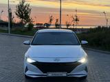Hyundai Elantra 2022 года за 7 780 000 тг. в Алматы – фото 5
