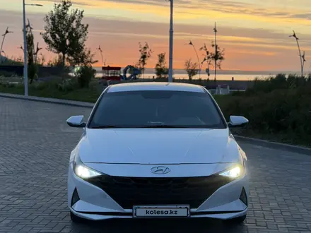 Hyundai Elantra 2022 года за 7 780 000 тг. в Алматы – фото 5