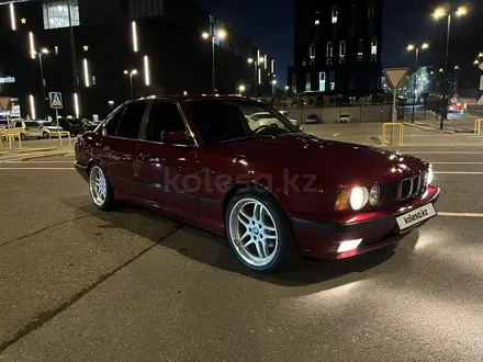 BMW 525 1992 года за 2 100 000 тг. в Шымкент – фото 3