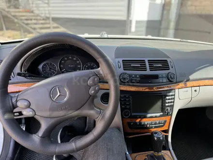 Mercedes-Benz E 350 2007 года за 7 000 000 тг. в Астана – фото 7