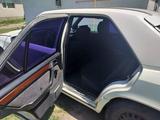 Mercedes-Benz E 200 1993 года за 600 000 тг. в Отеген-Батыр – фото 5