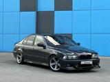 BMW 530 2001 года за 5 200 000 тг. в Караганда