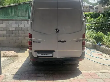 Mercedes-Benz Sprinter 2007 года за 7 000 000 тг. в Алматы – фото 10