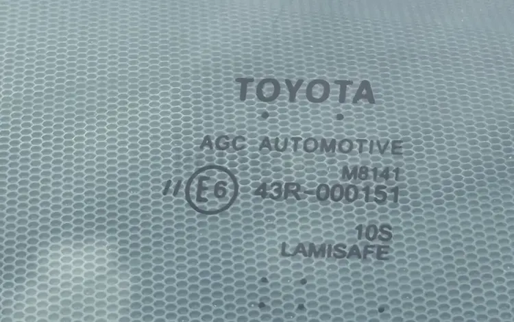 Автостекло Toyota за 20 000 тг. в Алматы
