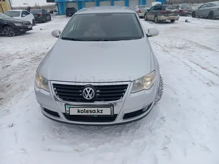 Volkswagen Passat 2010 года за 4 355 555 тг. в Актобе – фото 4