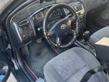 Toyota Avensis 2001 годаүшін2 750 000 тг. в Актобе – фото 3