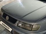 Volkswagen Passat 1995 года за 2 700 000 тг. в Актобе – фото 4