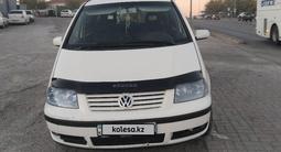 Volkswagen Sharan 2005 года за 4 200 000 тг. в Шымкент – фото 3