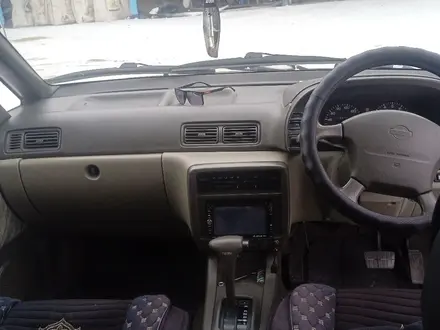 Nissan Prairie Joy 1997 года за 2 400 000 тг. в Усть-Каменогорск – фото 7