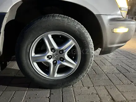 Lexus RX 300 2000 года за 3 300 000 тг. в Актобе – фото 12