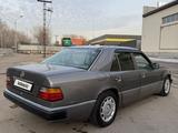 Mercedes-Benz E 260 1990 года за 800 000 тг. в Павлодар – фото 3