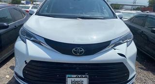 Toyota Sienna 2023 года за 15 489 900 тг. в Алматы