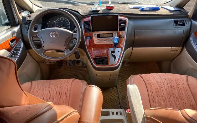 Toyota Alphard 2002 годаүшін5 900 000 тг. в Астана