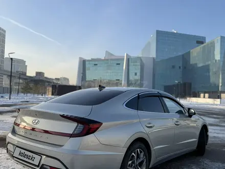 Hyundai Sonata 2021 года за 12 500 000 тг. в Астана – фото 5