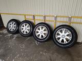 Диски с зимней резиной туарег каен за 180 000 тг. в Алматы