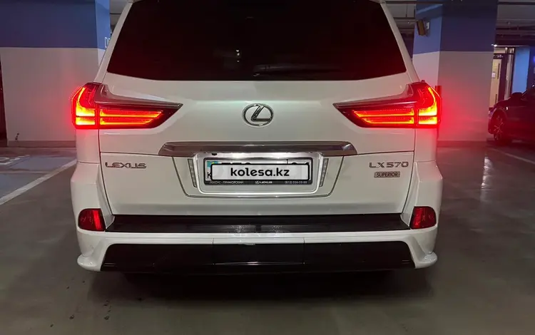 Lexus LX 570 2018 годаүшін48 000 000 тг. в Астана