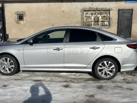 Hyundai Sonata 2019 года за 8 200 000 тг. в Шымкент – фото 4