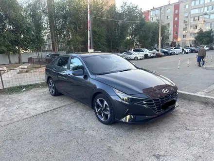 Hyundai Elantra 2022 года за 8 000 000 тг. в Атырау