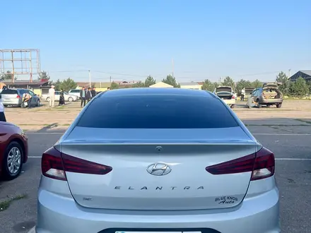 Hyundai Elantra 2019 года за 8 500 000 тг. в Алматы – фото 2