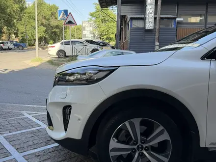 Kia Sorento 2019 года за 13 500 000 тг. в Шымкент – фото 9
