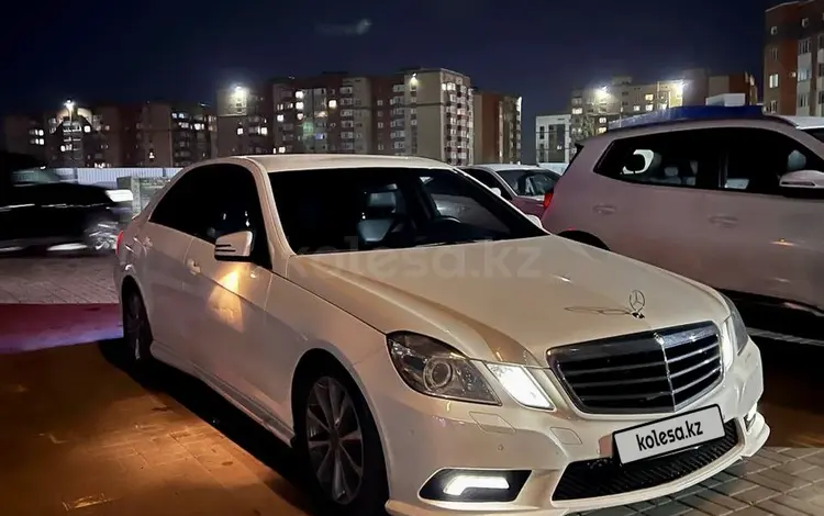 Mercedes-Benz E 300 2011 года за 8 300 000 тг. в Актобе