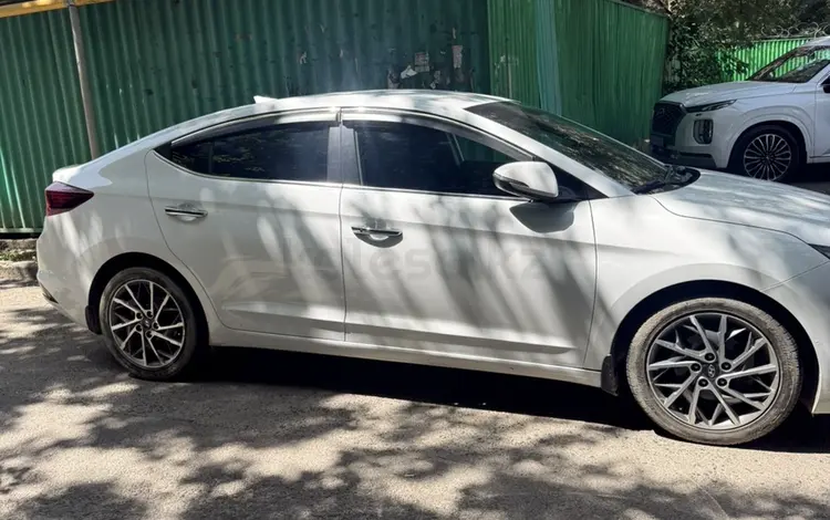 Hyundai Elantra 2020 года за 8 500 000 тг. в Алматы