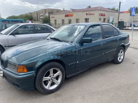 BMW 318 1992 года за 900 000 тг. в Караганда – фото 2