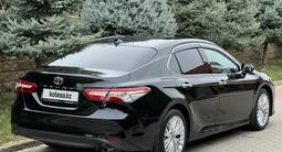 Toyota Camry 2019 годаfor13 800 000 тг. в Алматы – фото 4