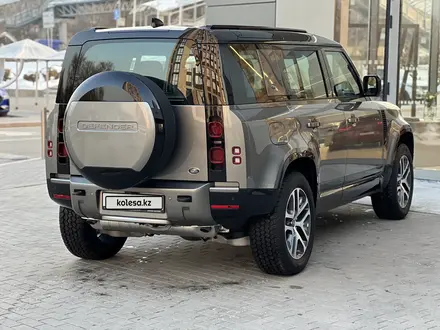 Land Rover Defender X-Dynamic SE 2023 года за 65 014 000 тг. в Алматы – фото 7