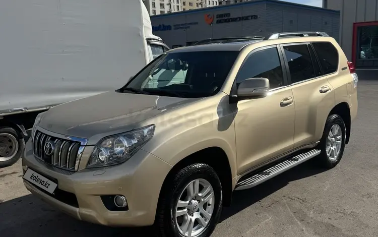 Toyota Land Cruiser Prado 2012 года за 21 000 000 тг. в Астана