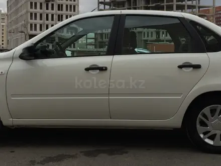 ВАЗ (Lada) Granta 2190 2018 года за 4 600 000 тг. в Астана – фото 4