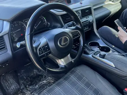 Lexus RX 200t 2019 года за 21 000 000 тг. в Шымкент – фото 2