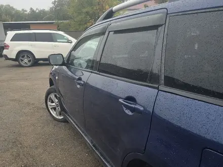 Mitsubishi Outlander 2003 года за 3 200 000 тг. в Алматы – фото 8