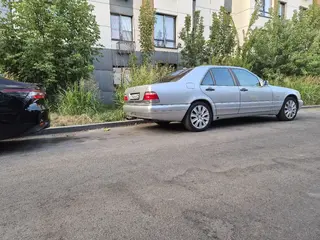 Mercedes-Benz S 320