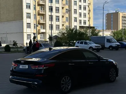 Kia Optima 2019 года за 6 000 000 тг. в Актау – фото 7