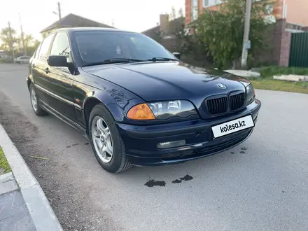 BMW 318 2001 года за 2 650 000 тг. в Астана – фото 2