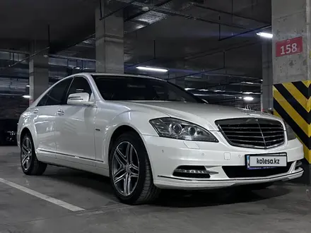 Mercedes-Benz S 350 2009 года за 9 500 000 тг. в Астана