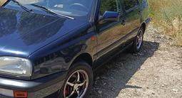 Volkswagen Golf 1993 года за 1 500 000 тг. в Тараз – фото 2