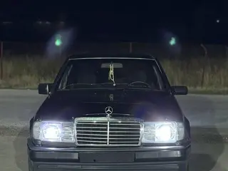 Mercedes-Benz E-Class, 1994