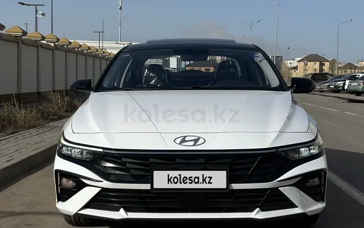 Hyundai Elantra 2023 года за 9 000 000 тг. в Астана