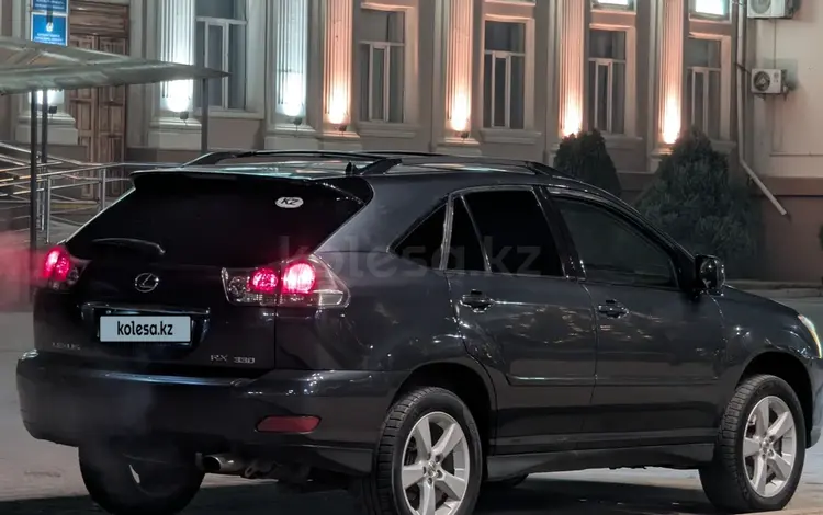 Lexus RX 330 2004 годаүшін7 500 000 тг. в Тараз