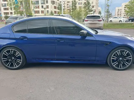 BMW M5 2019 года за 44 000 000 тг. в Астана – фото 4