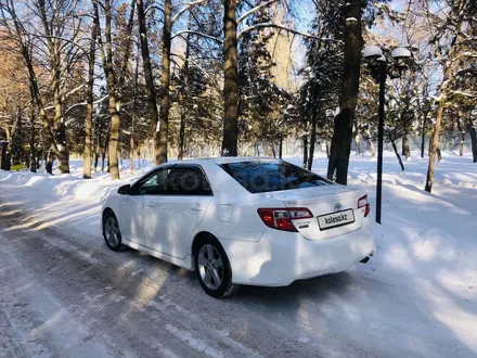 Toyota Camry 2011 года за 8 000 000 тг. в Алматы – фото 3