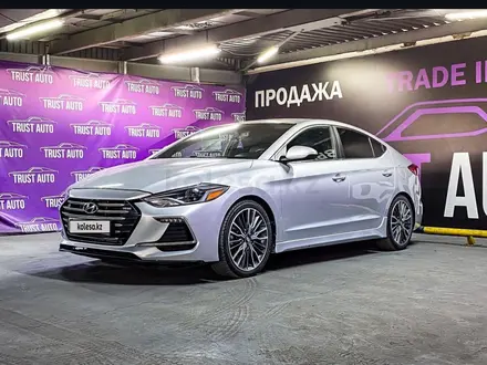 Hyundai Elantra 2017 года за 8 200 000 тг. в Талдыкорган – фото 2