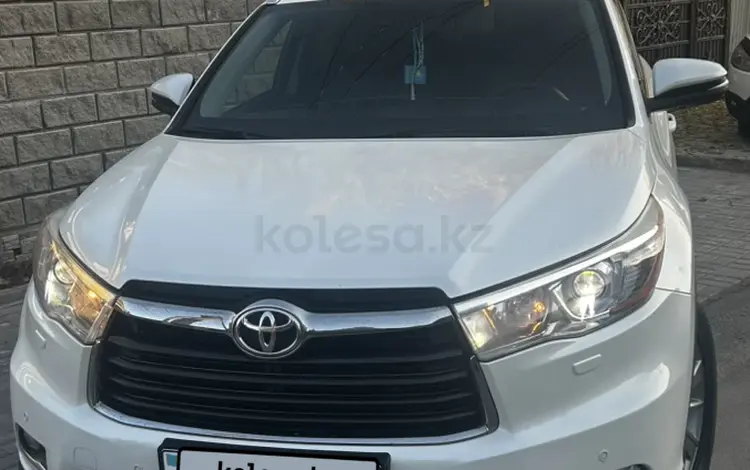 Toyota Highlander 2014 годаfor16 500 000 тг. в Алматы