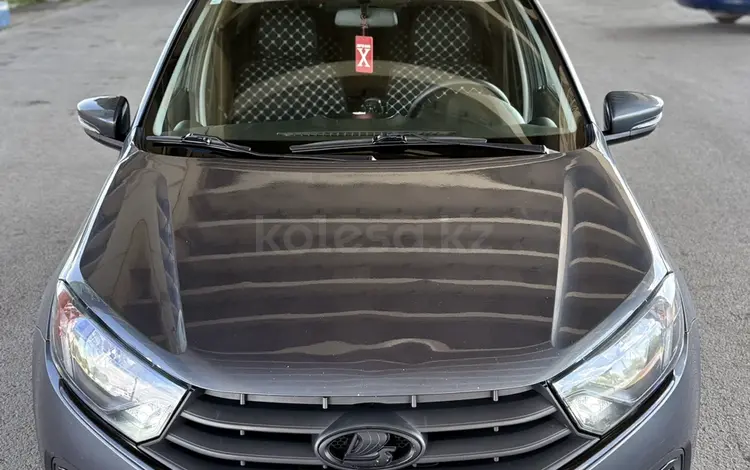 ВАЗ (Lada) Granta 2190 2020 годаүшін4 100 000 тг. в Семей