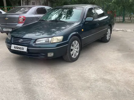 Toyota Camry 1997 года за 3 600 000 тг. в Павлодар